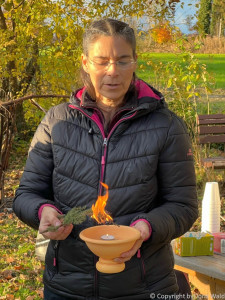 LV Kneipp Vorarlberg Raeuchern In Die Dunkle Zeit 19 11 2022 15 38 48