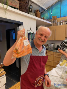 KAC Bludenz Maenner Kraeuterkochen 17