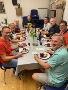 KAC Bludenz Maenner Kraeuterkochen 6
