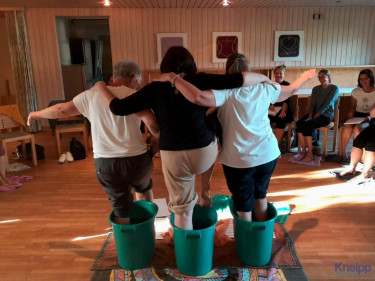 KIGA-Ausbildung-Kneipp-LV-Vorarlberg-Wasertreten_2
