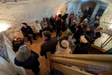172632960-im-Turmzimmer 172632960-im-Turmzimmer